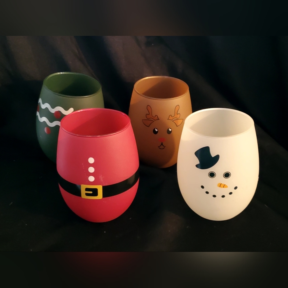Luminarc Christmas Tumbler Glasses Merry 17 OZ Set Of 4